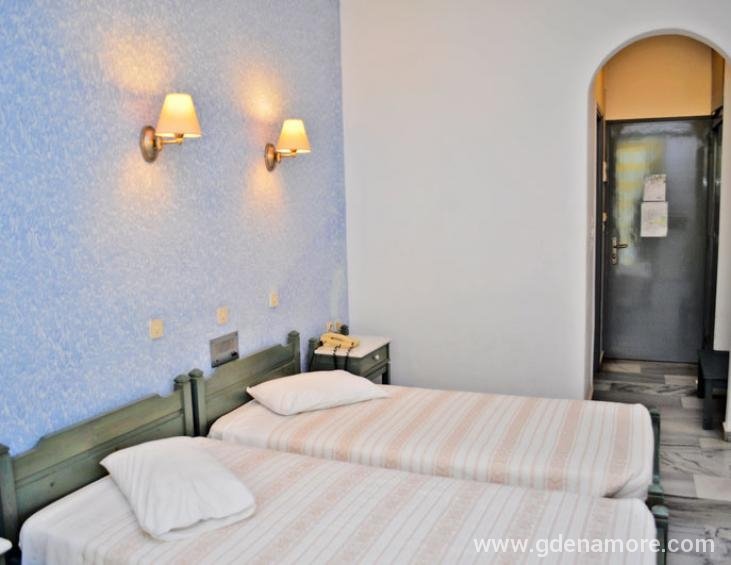 Hotel Polos 3* Paros